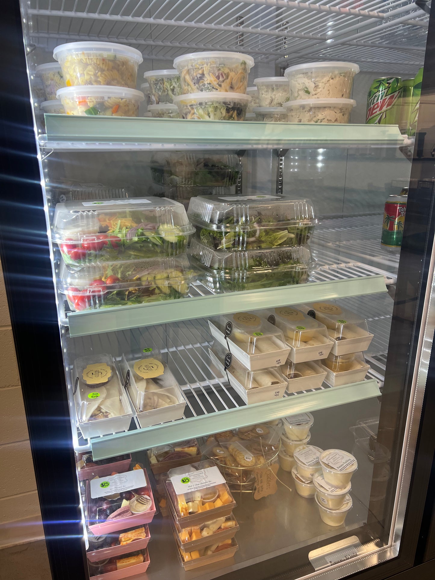 5 guys & a girl Catering
