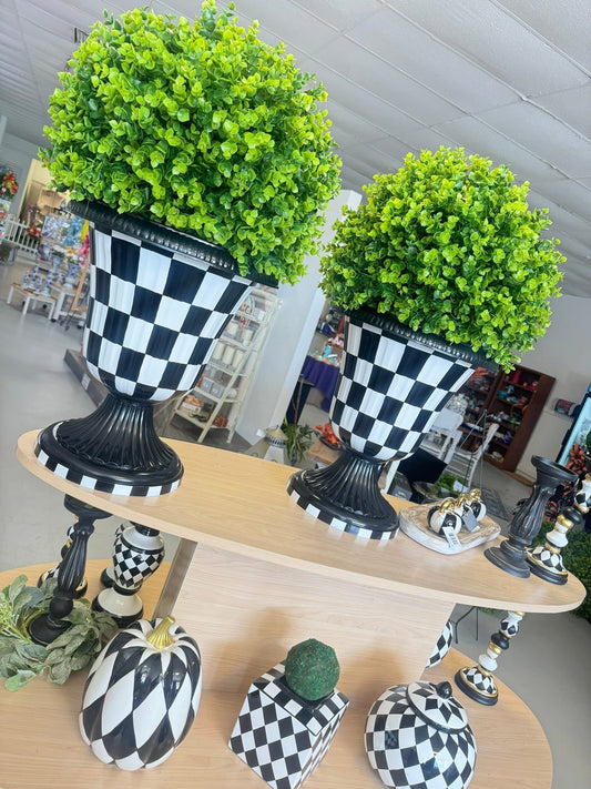 Topiary balls (singles) Green