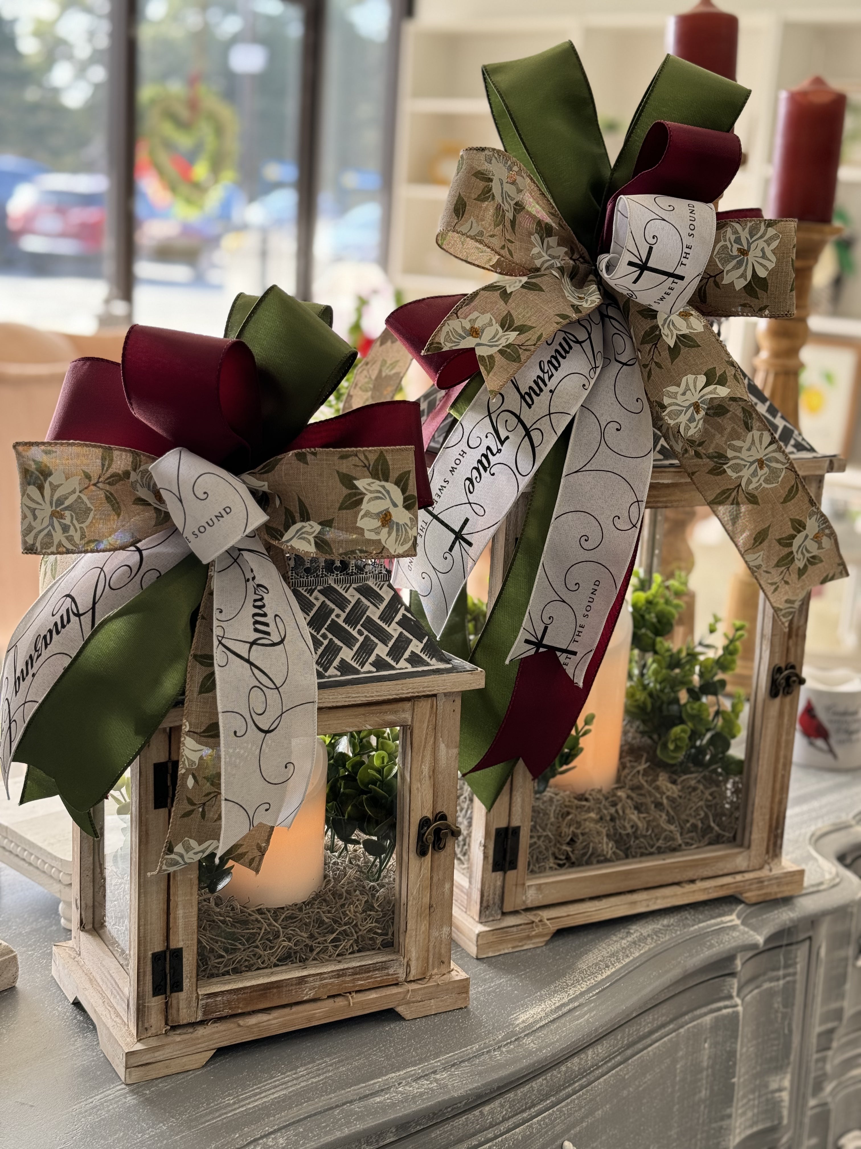 Amazing Grace Bows Only (lantern not included)